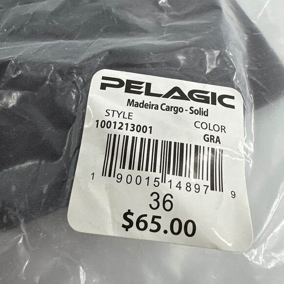 Pelagic Men's Graphite Madeira Cargo Hybrid 20" Shorts Size 36 - Picture 4 of 10